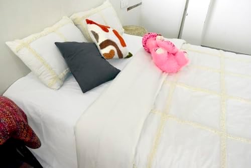5 Piece Boho Tufted Duvet Cover Set - White Dot Pattern 1