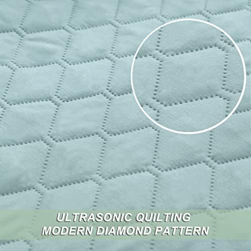 Exclusivo Mezcla Reversible King Size Quilt Set