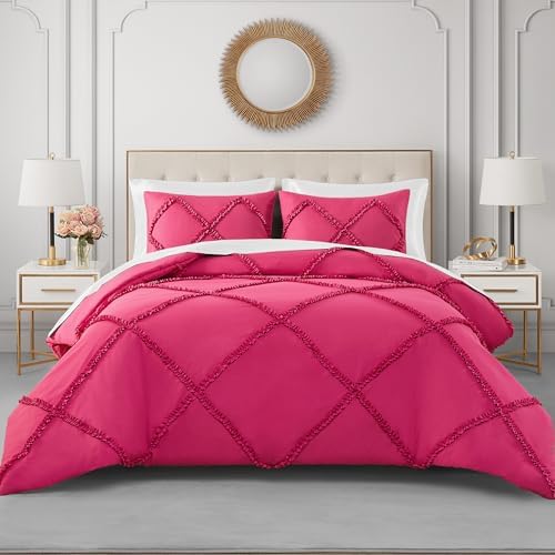 Juicy Couture Diamond Ruffle Reversible Comforter Set