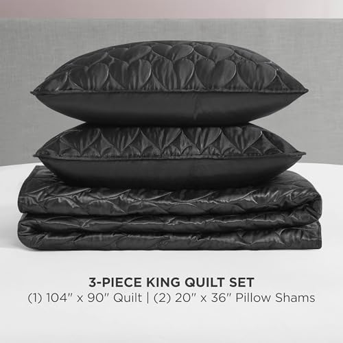 Juicy Couture Satin Heart 3-Piece Quilt Set Black