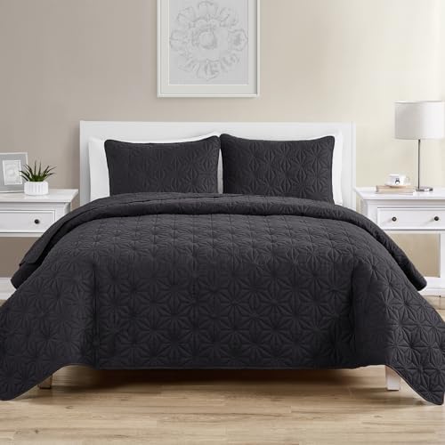 VCNY Home Kaleidoscope Pattern 3-Piece Quilt Set King Grey