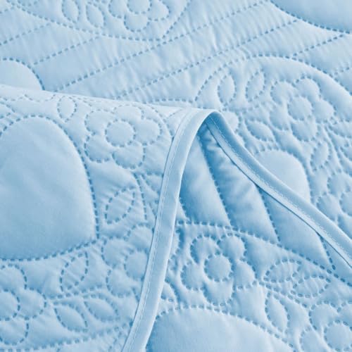 Auemtyn Light Blue Heart Pattern Quilt Set 1