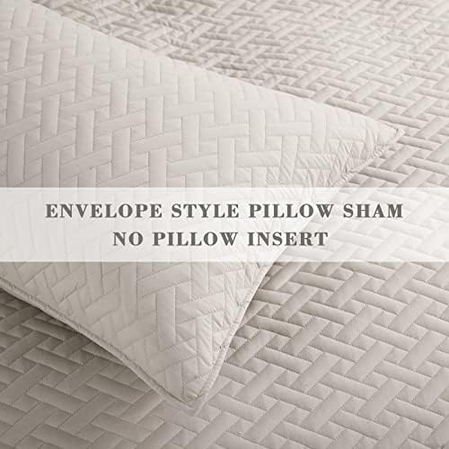 Exclusivo Mezcla Full Queen Quilt Bedspread Set with Basket Weave Pattern