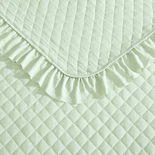 Laura Ashley Twin Quilt Set with Ruffled Sham