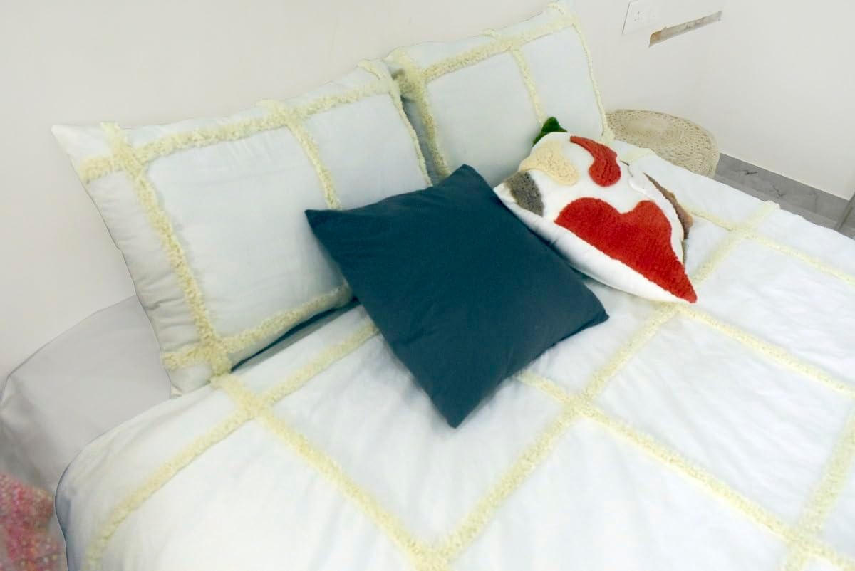 5 Piece Boho Tufted Duvet Cover Set - White Dot Pattern 1