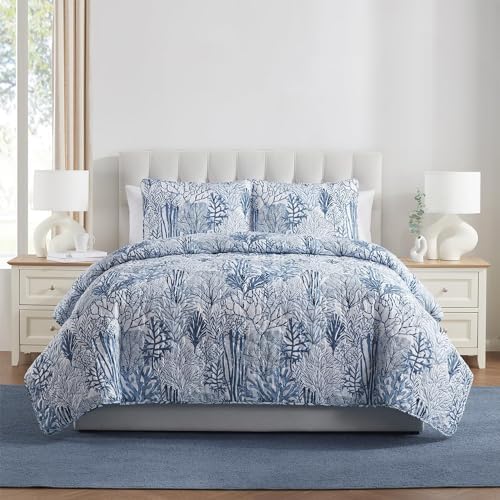 VCNY Home King Quilt Set with Pillow Shams