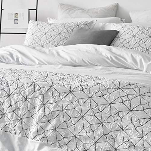 Byourbed Divinity Textured Twin XL Comforter Set 1