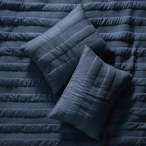 HomeSerene Navy Blue Striped Queen Quilt Set