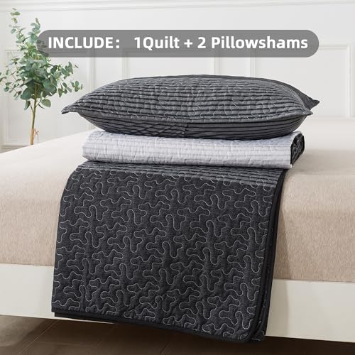 Andency King Size Quilt Set Black and White Striped