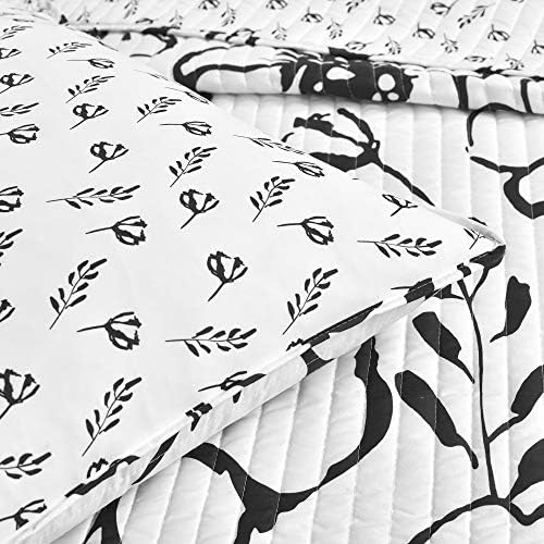 Lush Decor Scandinavian Floral Quilt Set FullQueen Black White