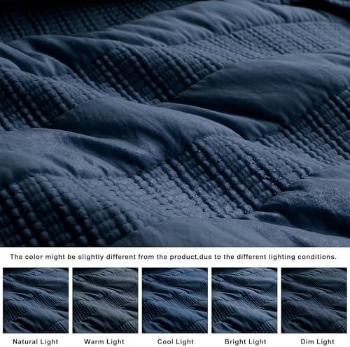 HomeSerene Navy Blue Striped Queen Quilt Set
