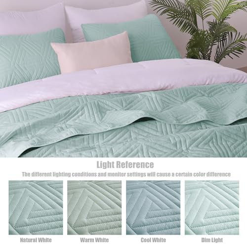 Whale Flotilla Light Blue Queen Size Quilt Set
