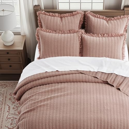 Levtex Home Wilhemina Quilt Set King Size 1