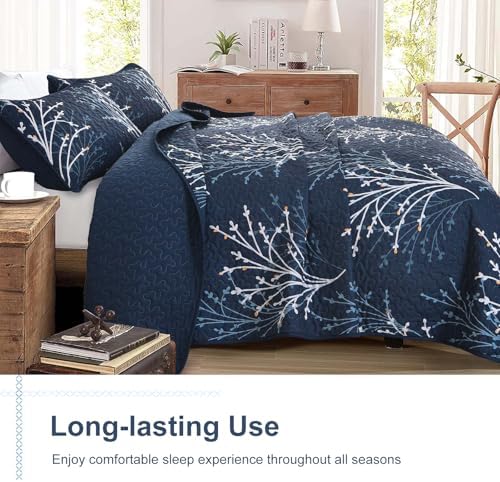 Navy Queen Quilt Set with Reversible Floral Design