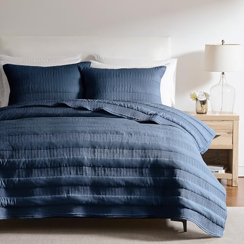 HomeSerene Navy Blue Striped Queen Quilt Set