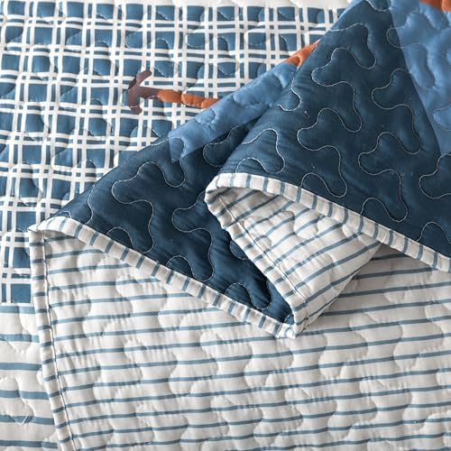 Soul Lane True North Fish Quilt Set - Twin