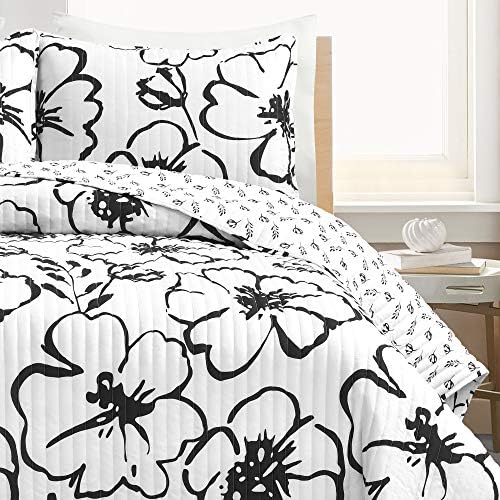 Lush Decor Scandinavian Floral Quilt Set FullQueen Black White