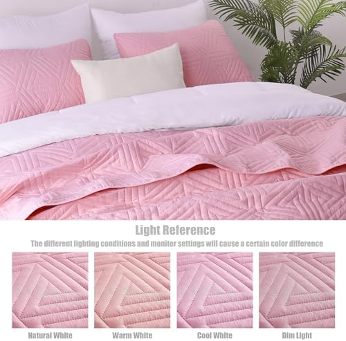 Whale Flotilla Pink Queen Size Quilt Set with 2 Pillow Shams