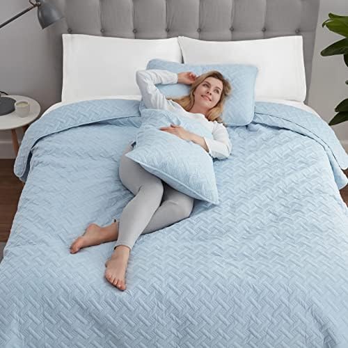 Serta ComfortSure Soft 3-Piece Quilt Bedding Set Light Blue