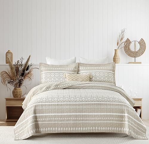 BCOTTOND Boho King Quilt Set 3 Piece All Season