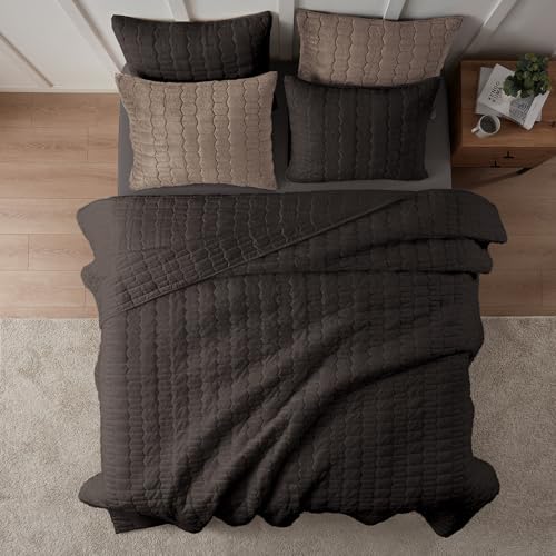 Wonderful Faux Fur Quilt Set Queen 3 Piece