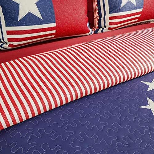 Bedford Home Quilt Set Patriotic Flag Print 2-Piece All-Season