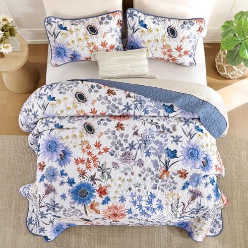 Yiran Blue Floral Queen Quilt Set 3-Piece