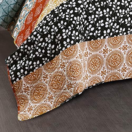 Lush Decor Boho Stripe Reversible Quilt Set 3 Piece FullQueen