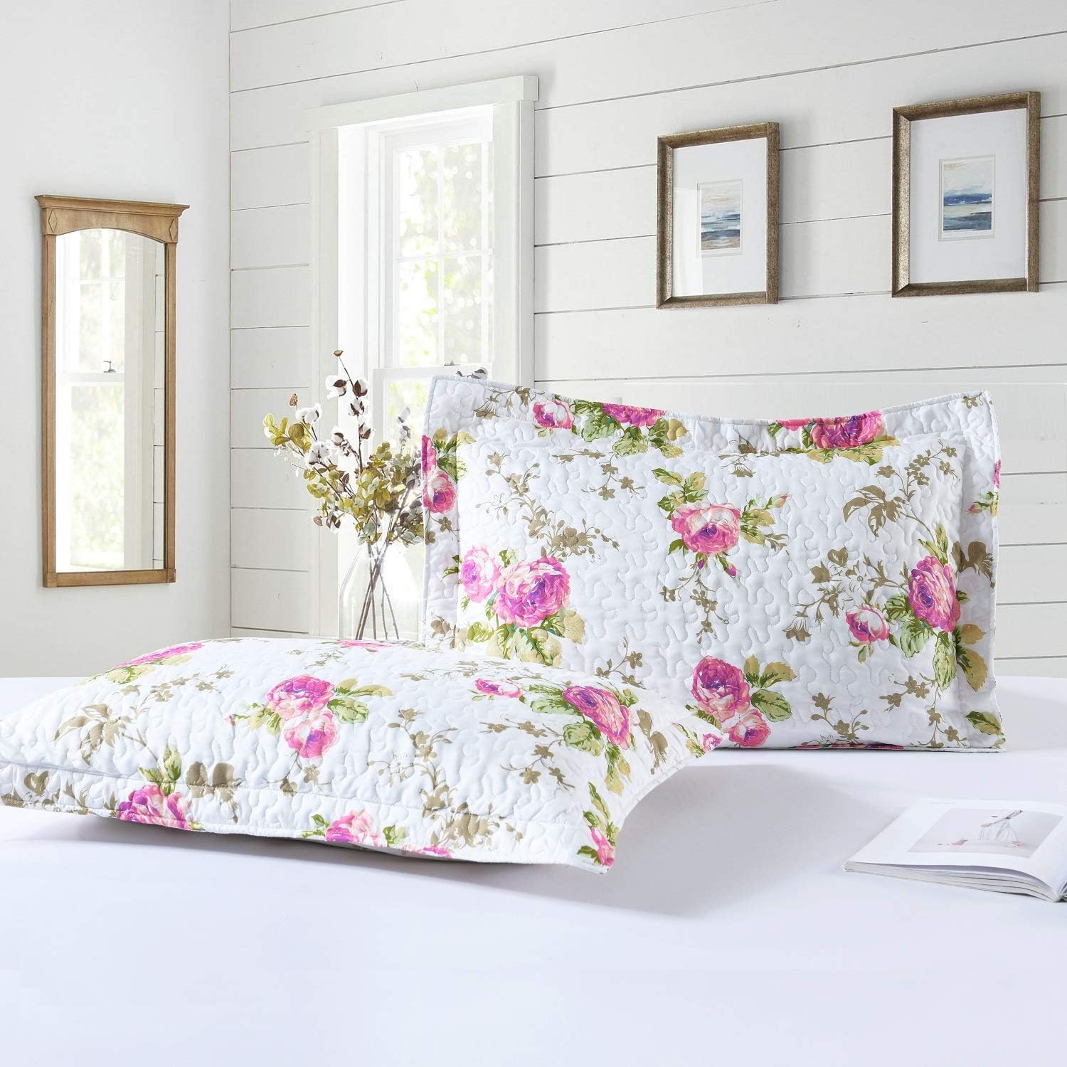 Boryard 3-Piece King Quilt Set with Rose Print
