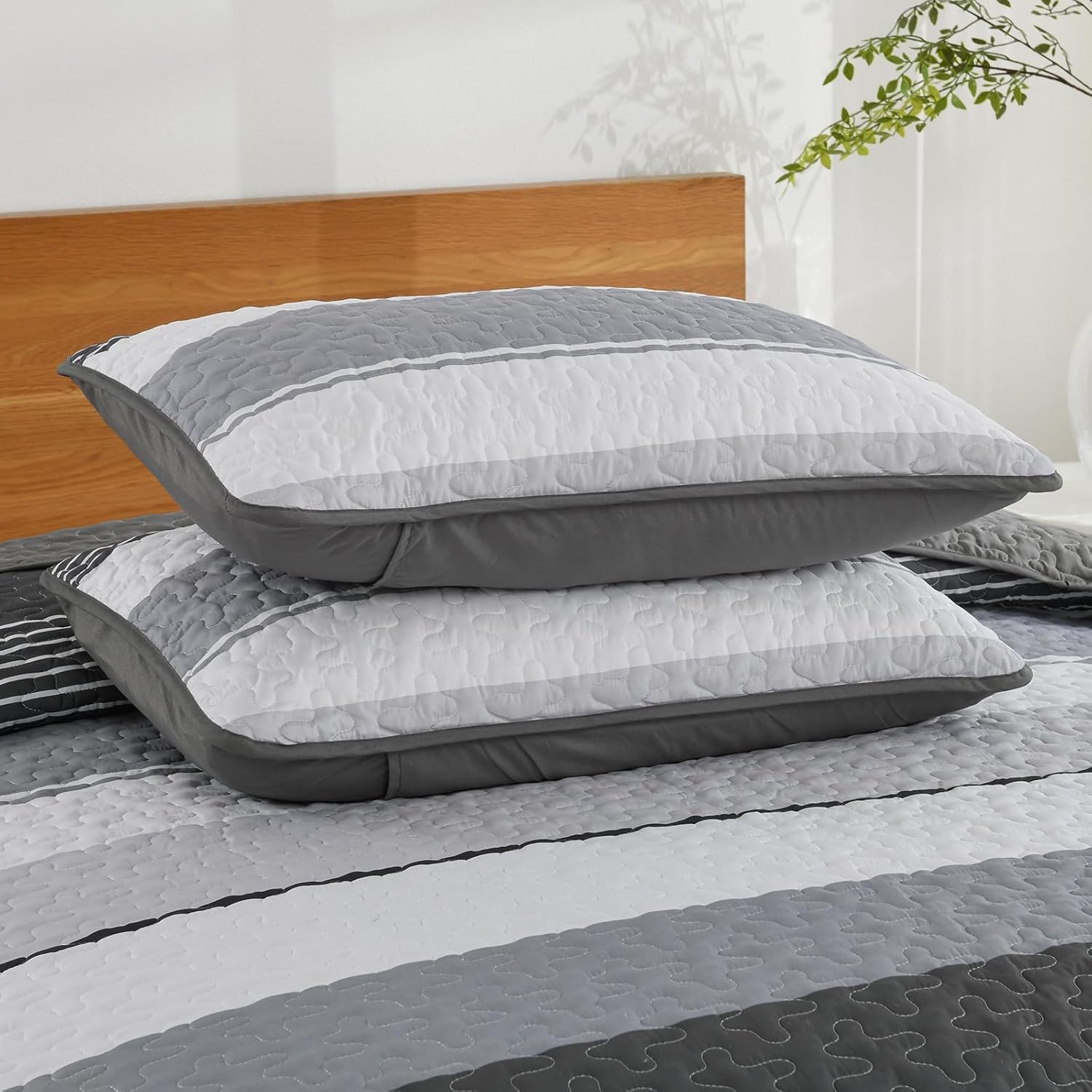 Dinjoy Boho Quilt Set Queen - Black White with Grey Striped
