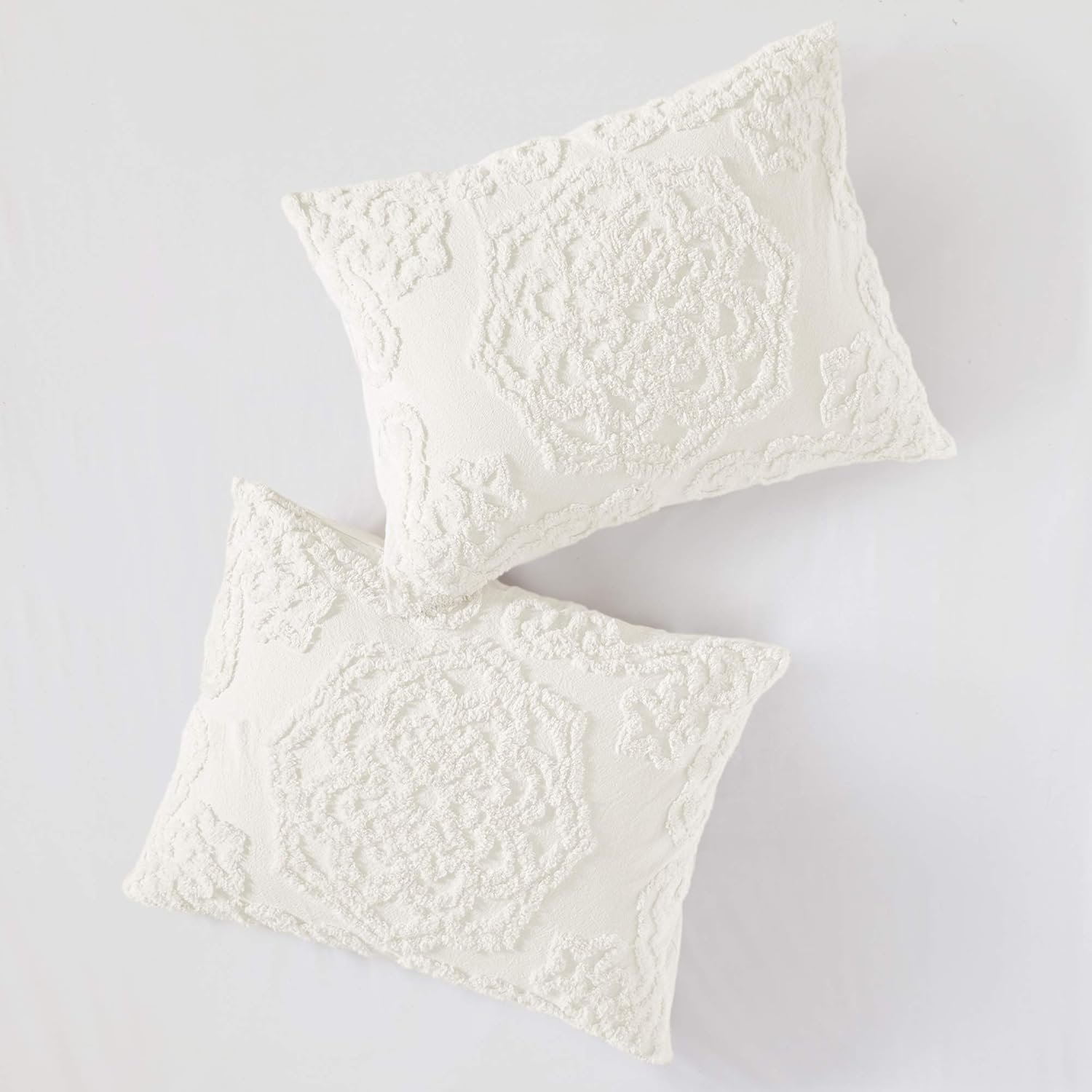 Madison Park Laetitia Tufted Cotton Chenille Comforter Set