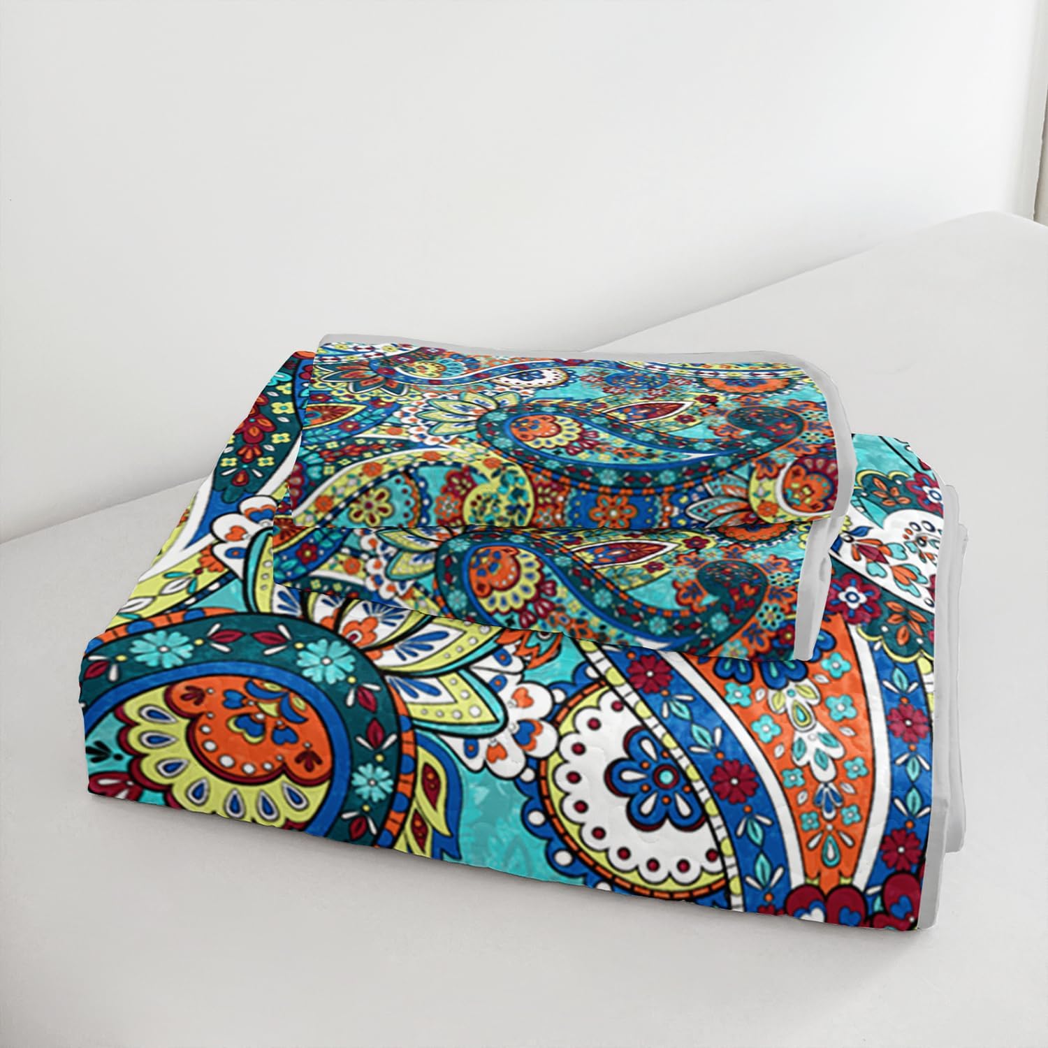 Boho Style King Quilt Set with 2 Pillowcases