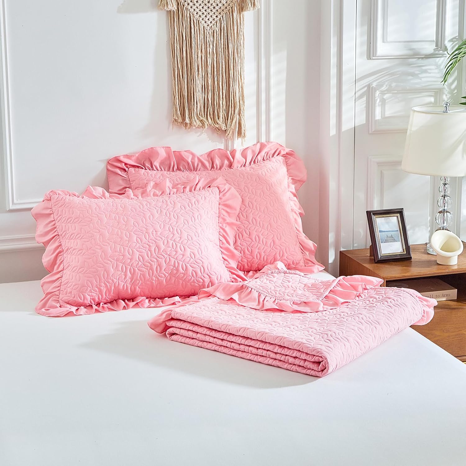 UOZZI BEDDING Ruffled Quilt Set Queen Size