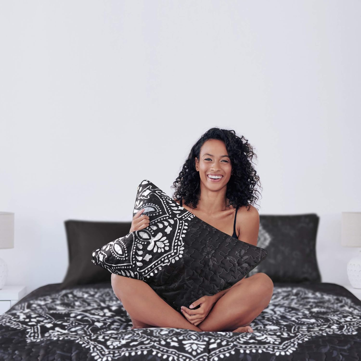 Comfort Spaces Reversible Quilt Set - Ava Medallion Black 3 Piece