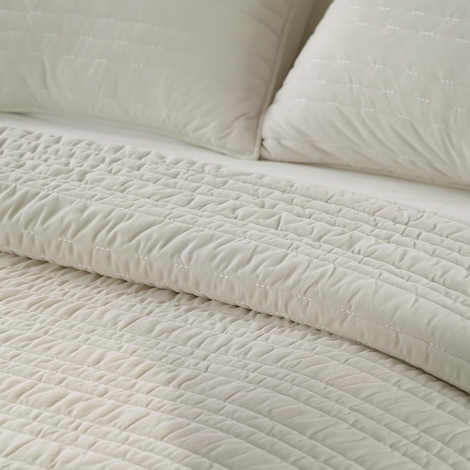 KASENTEX Queen Quilt Set 3 Pieces with Pillow Shams Light Khaki Velvet Bedding