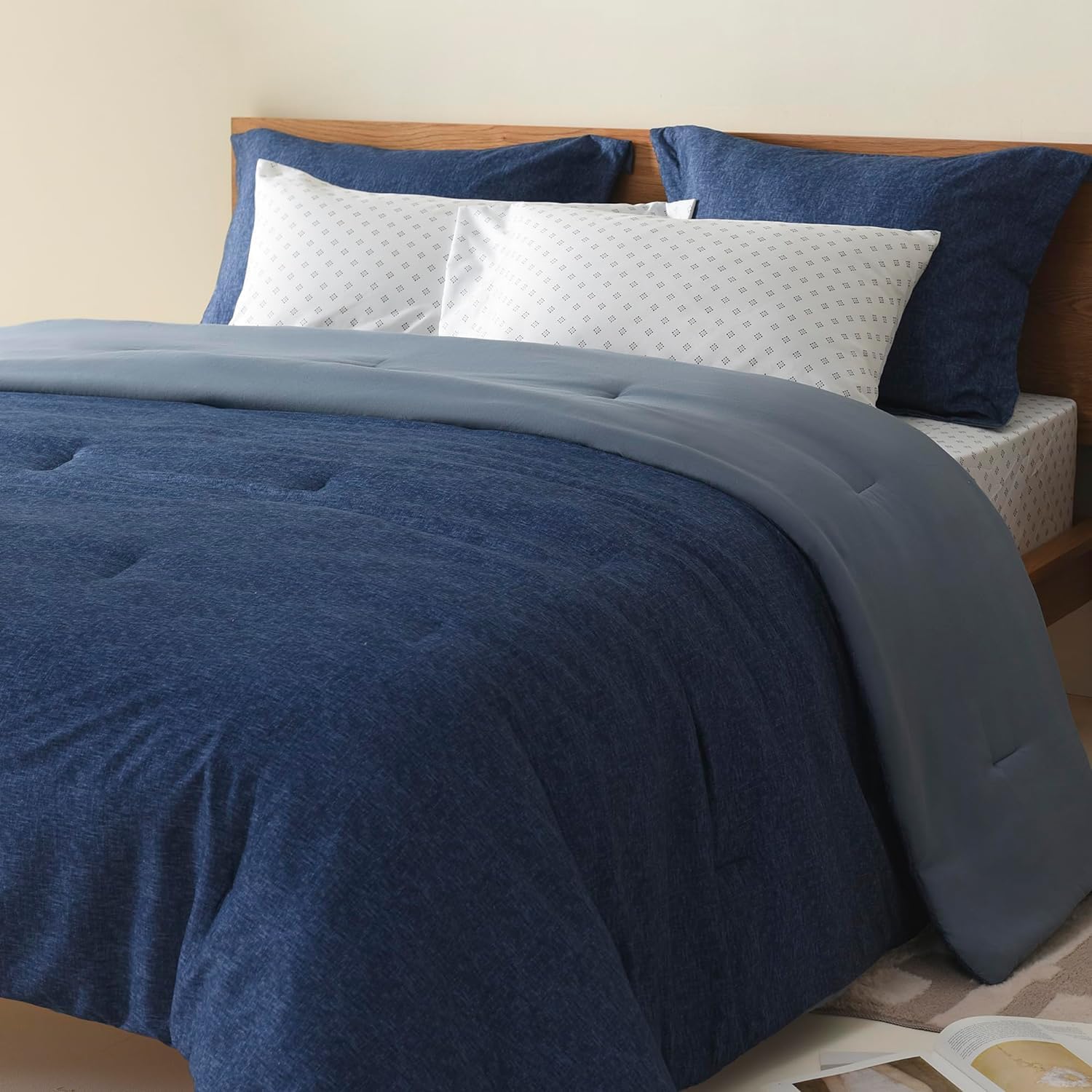 Comfort Spaces Twin XL 5-Piece Bed In A Bag - Navy