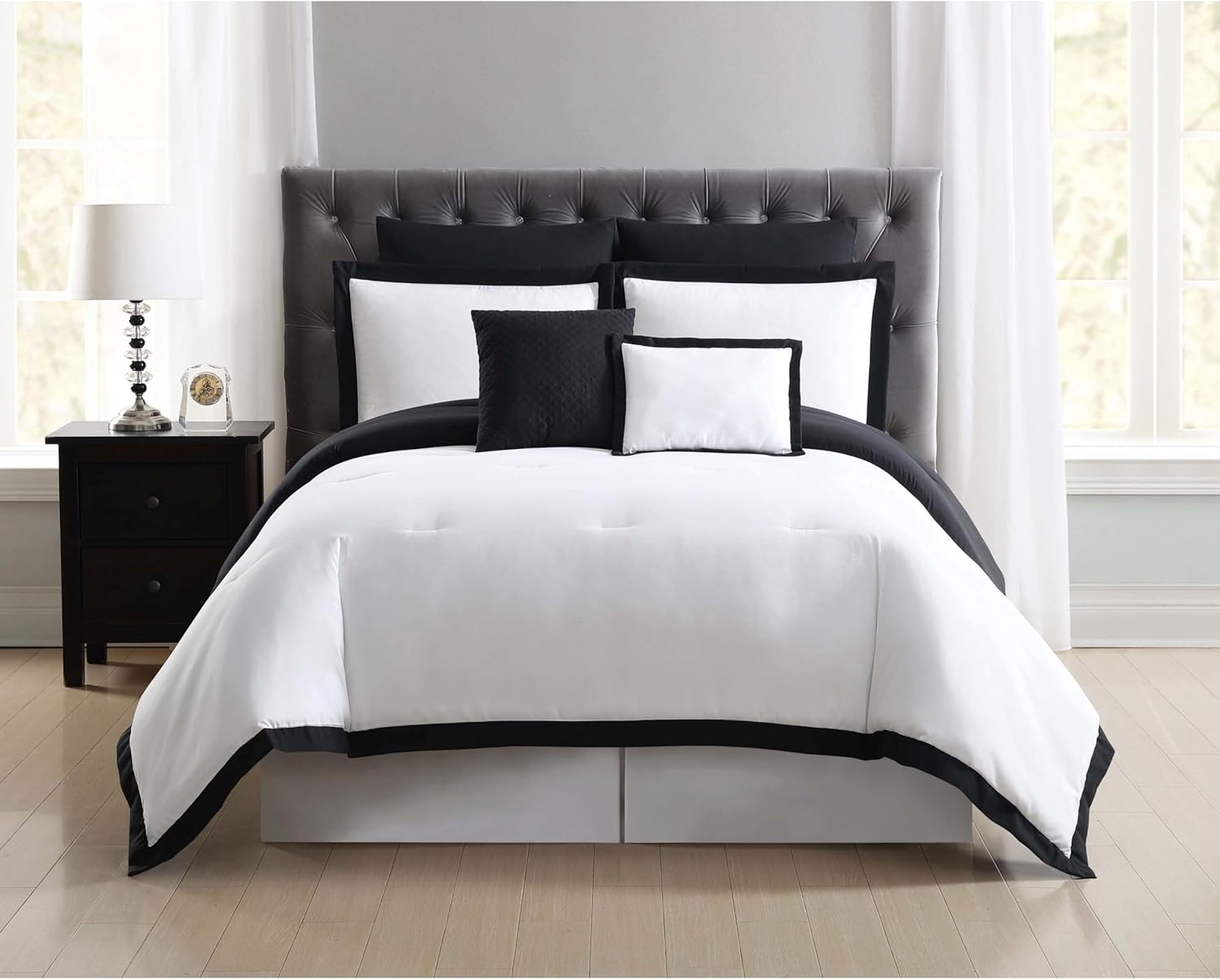 TRULY SOFT Hotel Themed Comforter Set White and Black 7-Piece