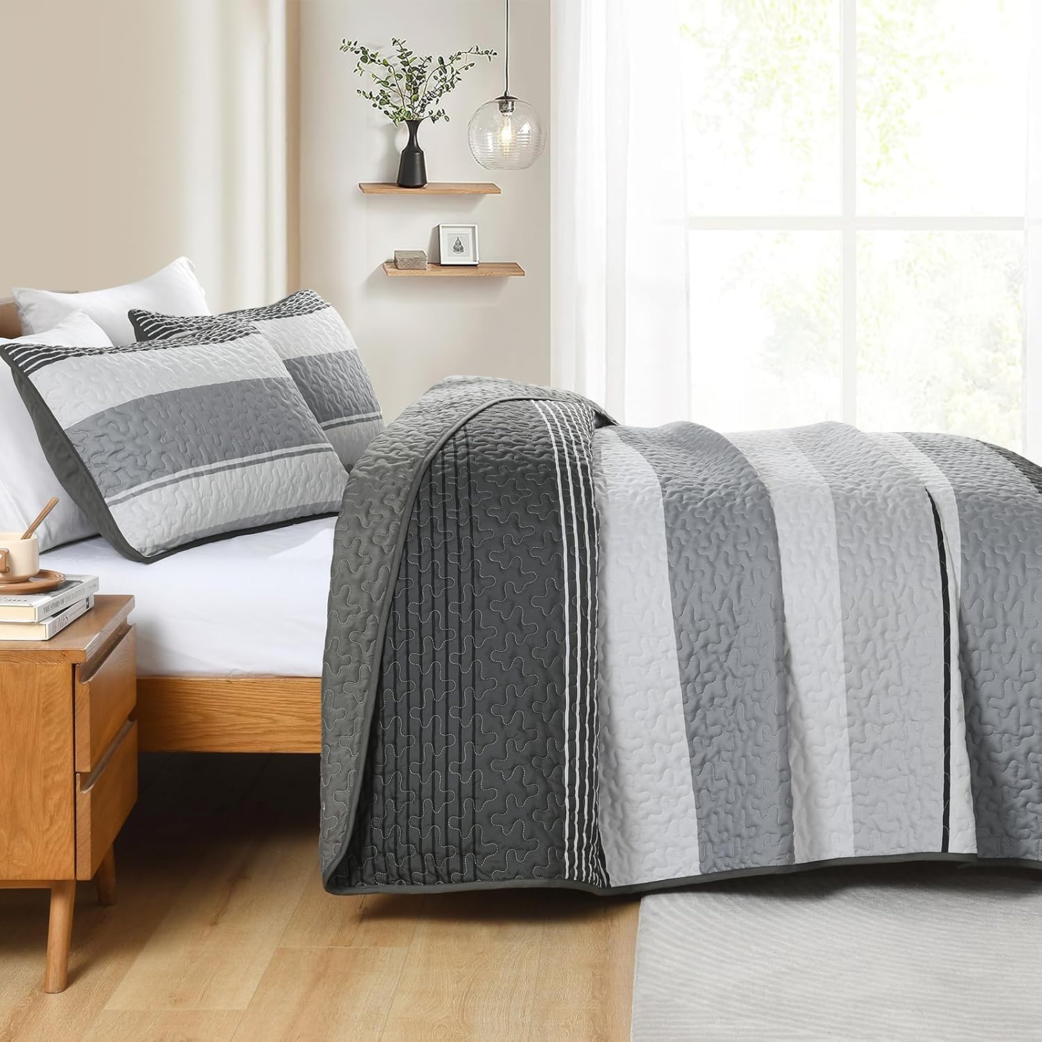Dinjoy Boho Quilt Set Queen - Black White with Grey Striped