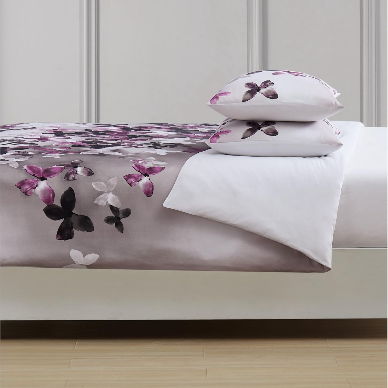 Pem America Vince Camuto Lissara Multi Cotton Comforter Set 1