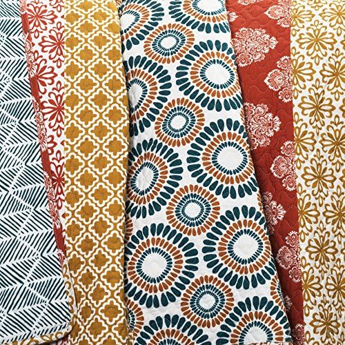 Lush Decor Boho Stripe Reversible Quilt Set 3 Piece FullQueen