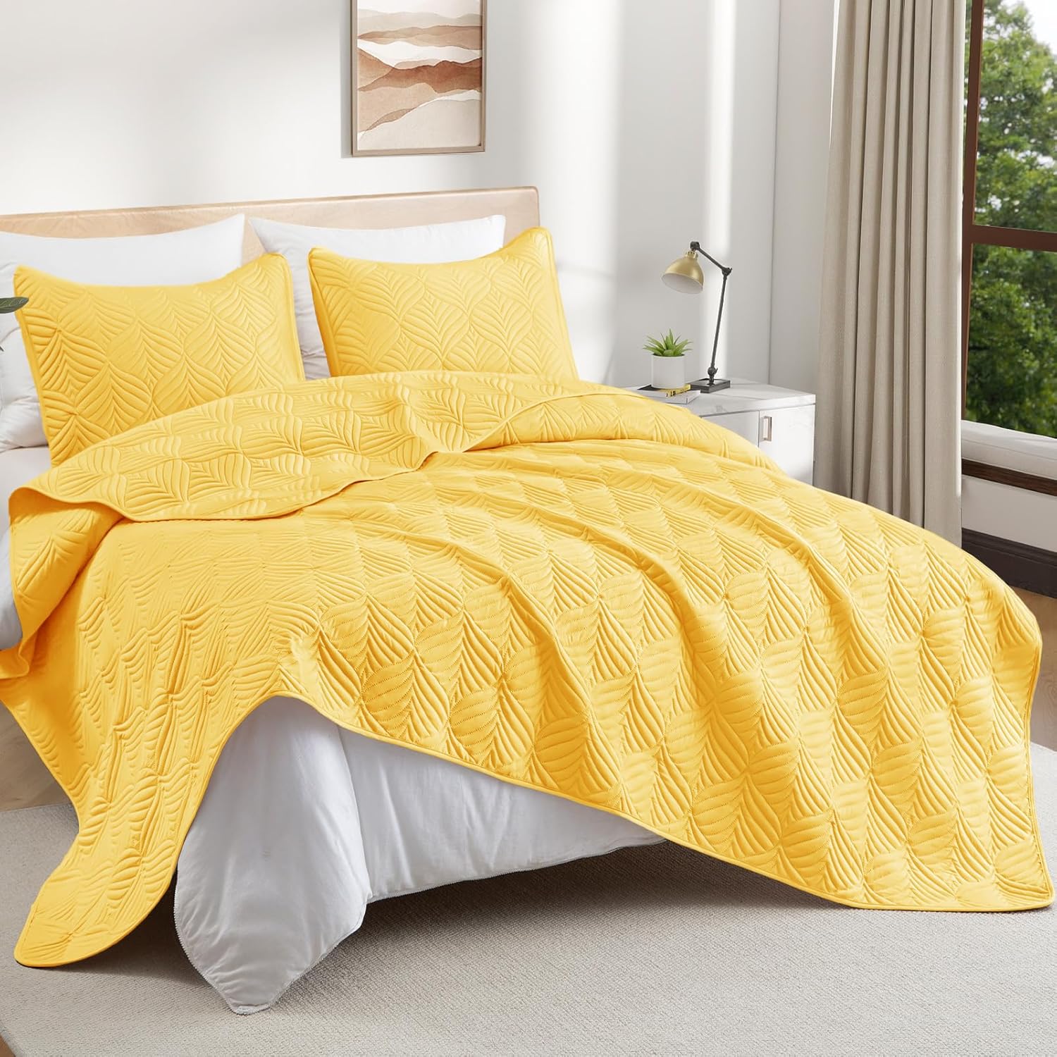 Whale Flotilla Yellow Quilt Set Twin Size 2-Piece