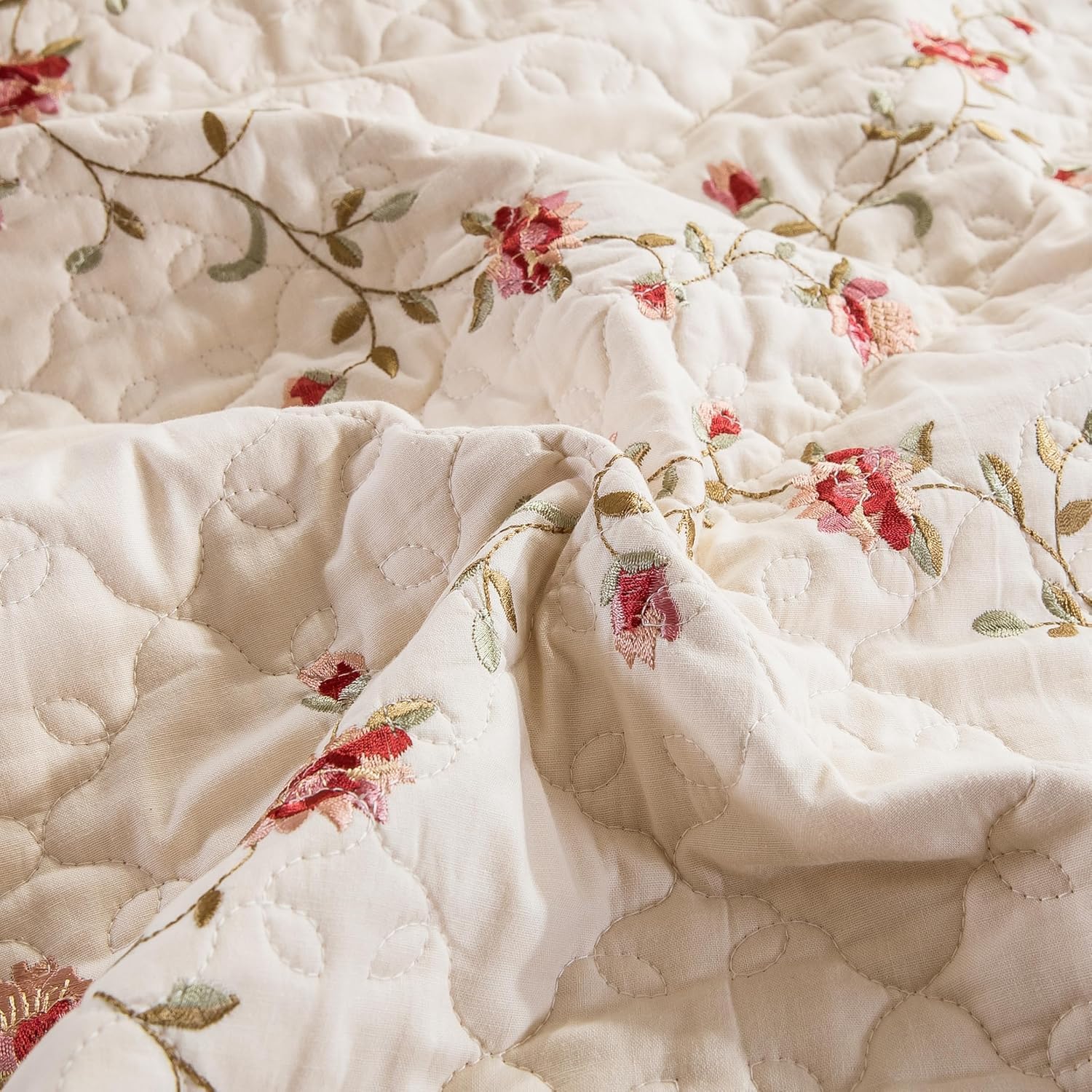 EAVD Floral Embroidered Quilt Set King Size 3 Pieces 1