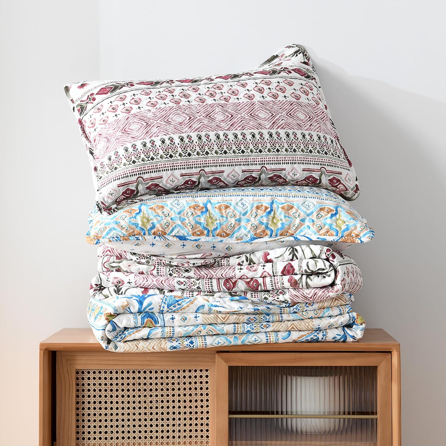 Boho Paisley Red Quilt Set Reversible Twin Size