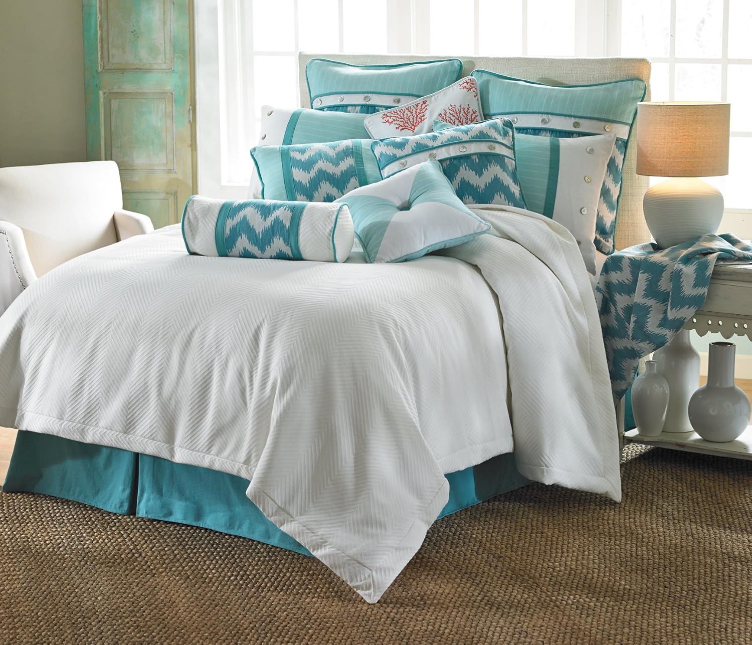 HiEnd Accents Catalina Coastal Duvet Set Super King White