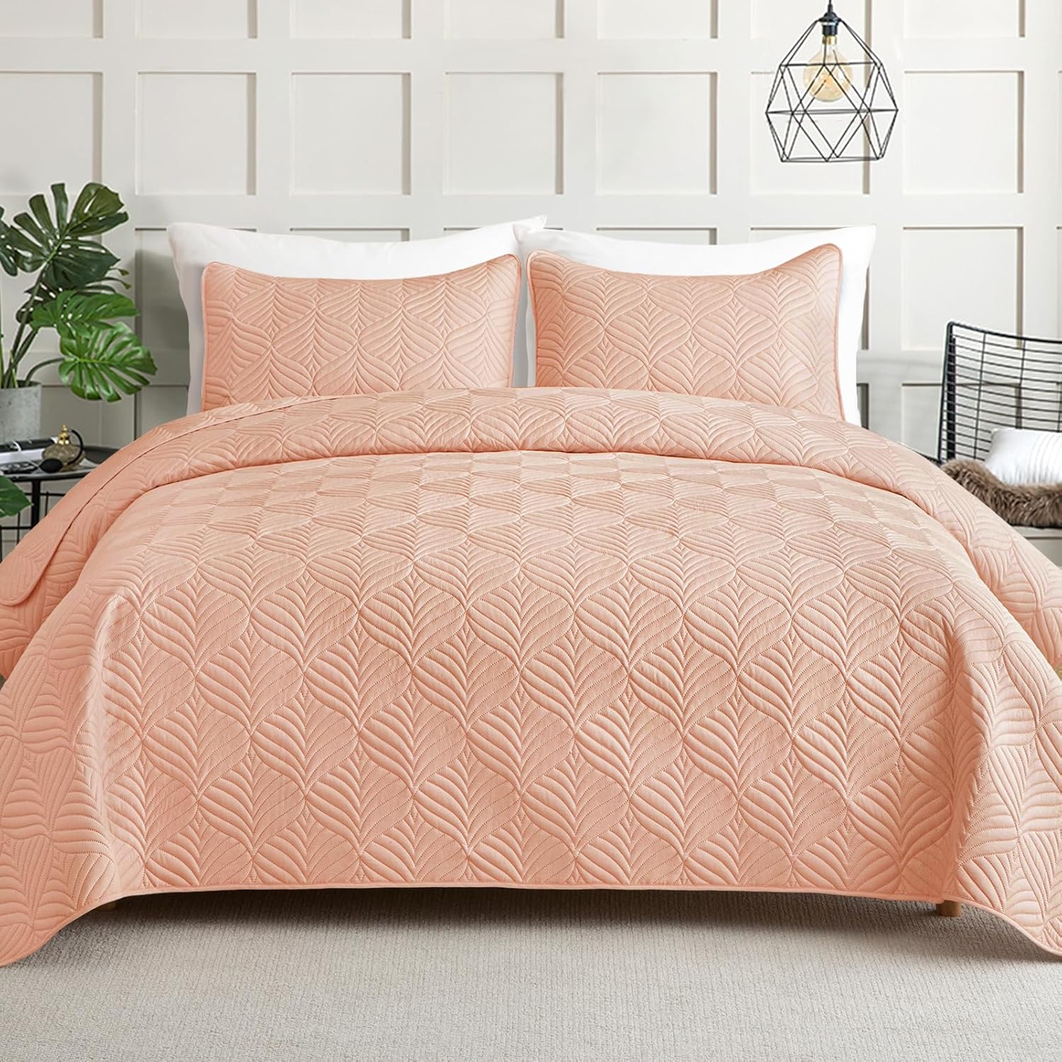 Whale Flotilla Blush Pink Quilt Set Twin Size 2-Piece