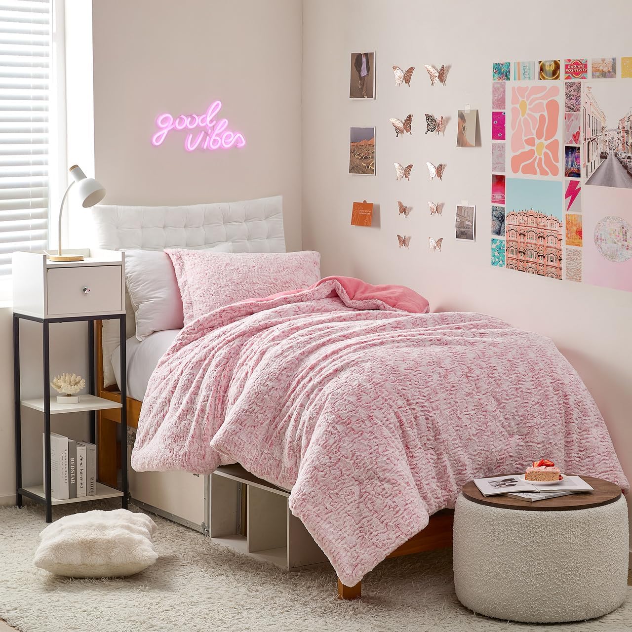 Shortcake Oversized Twin Comforter Set - Strawberry Pink