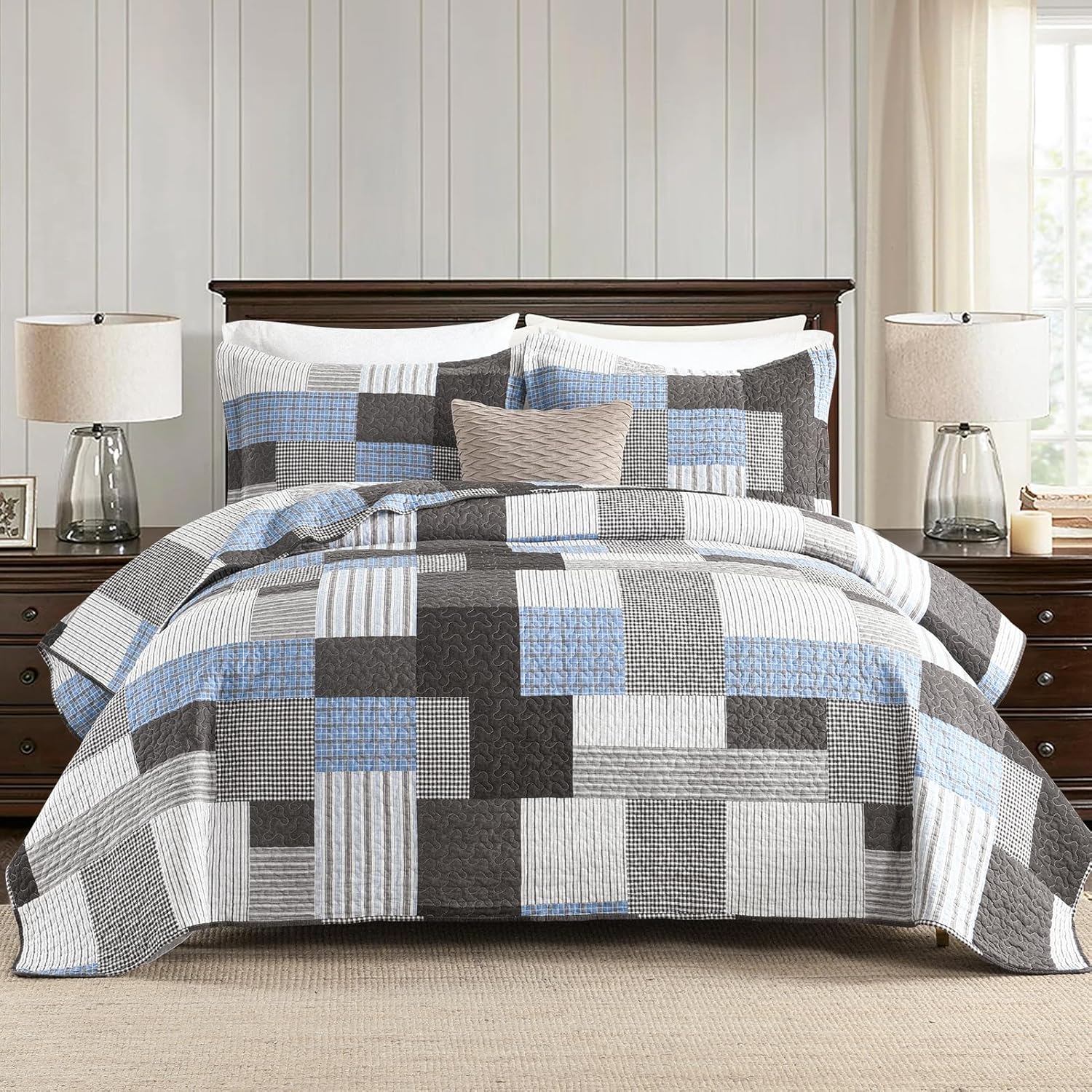 SahSahCasa King Size Quilt Set 3Pcs Taupe Blue White