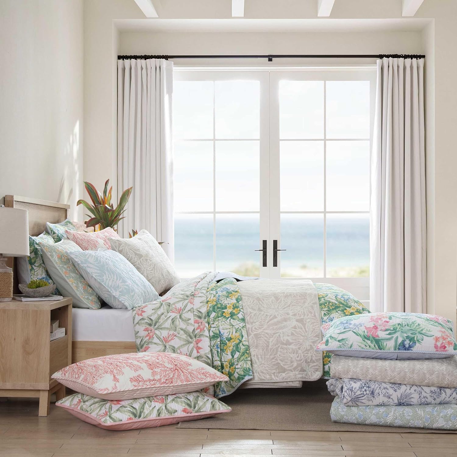 Tommy Bahama Twin Quilt Set - Breathable Reversible Bedding with Matching Sham