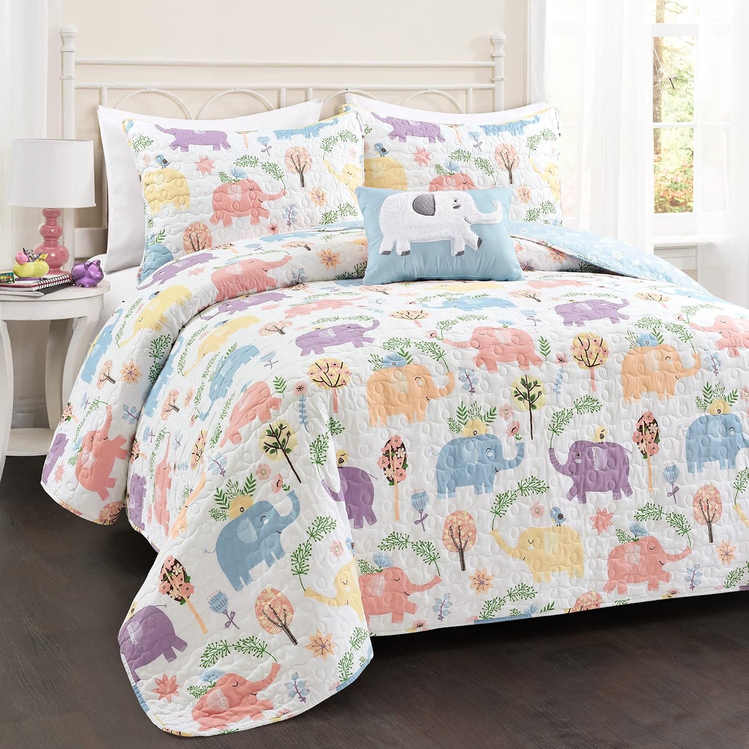Lush Decor Hygge Elephant Quilt Set Twin White