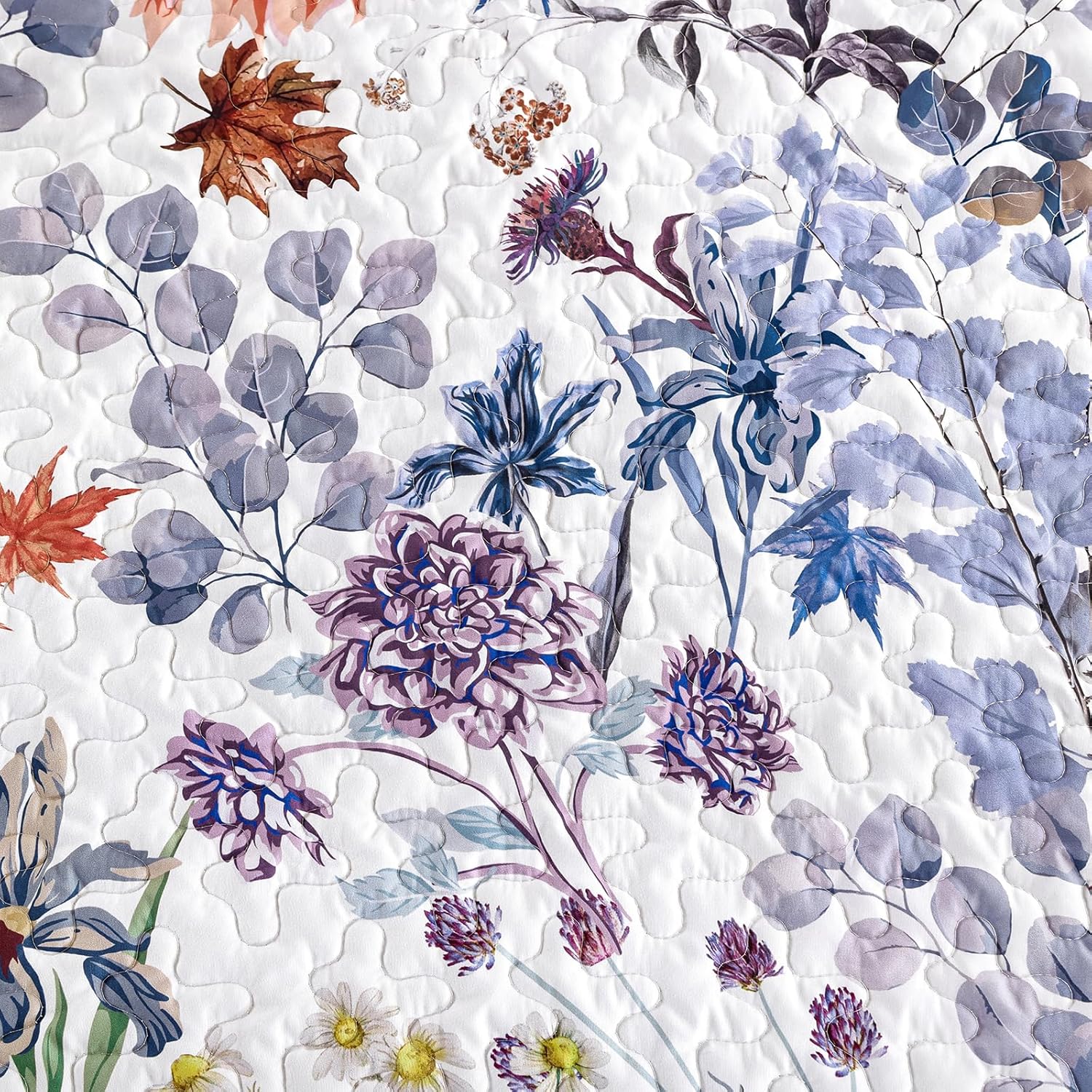 Yiran Blue Floral Queen Quilt Set 3-Piece